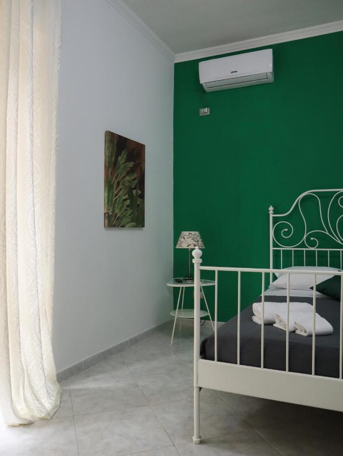 La Darsena Fiumicino Bed & Breakfast Exterior photo